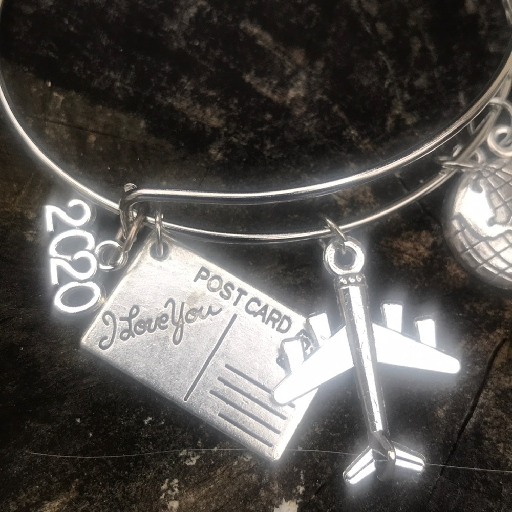 Traveling charm bracelet - Picture 4 of 8